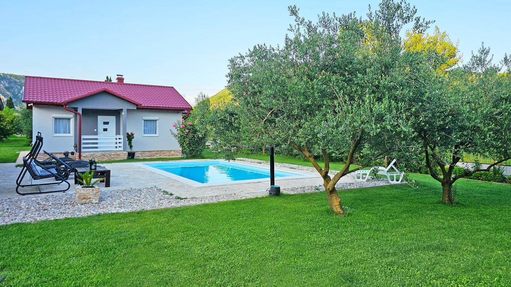 Holiday Home Natura With Private Pool Mostar Eksteriør bilde